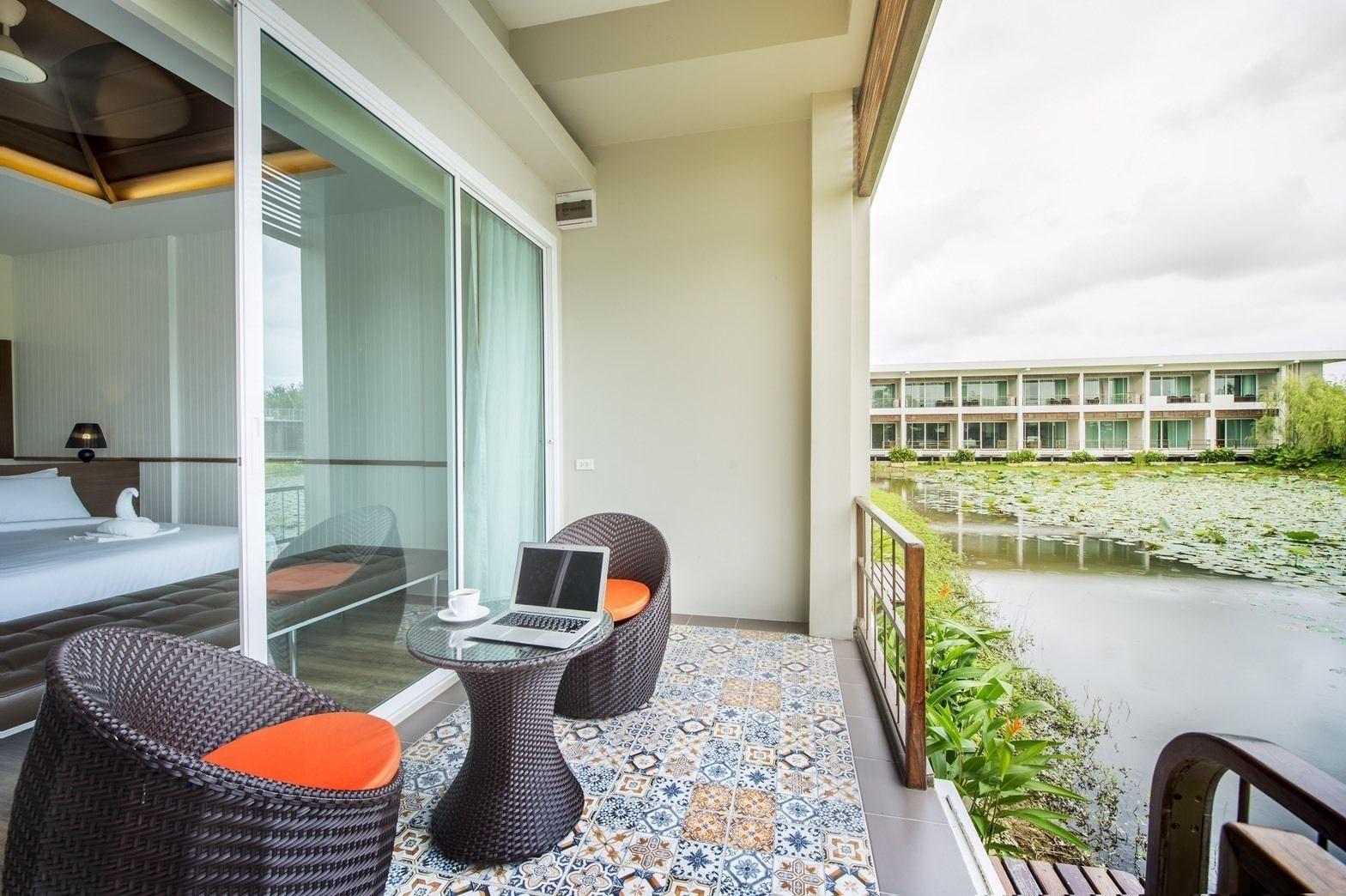 Baan Rim Ao Hotell Chanthaburi Exteriör bild