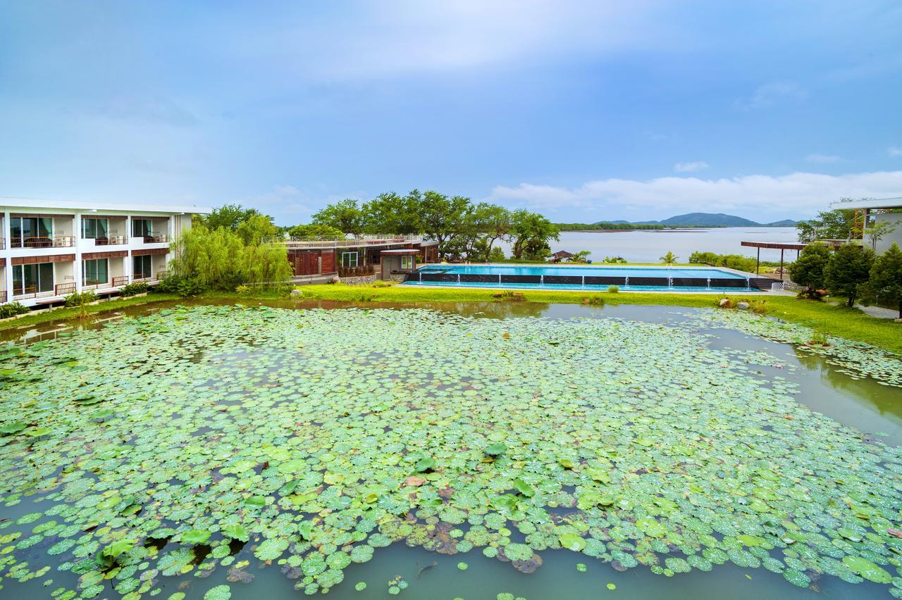 Baan Rim Ao Hotell Chanthaburi Exteriör bild
