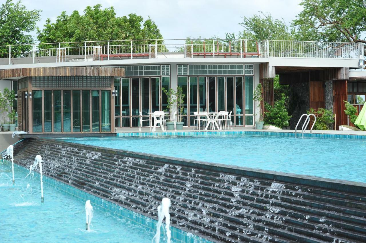 Baan Rim Ao Hotell Chanthaburi Exteriör bild