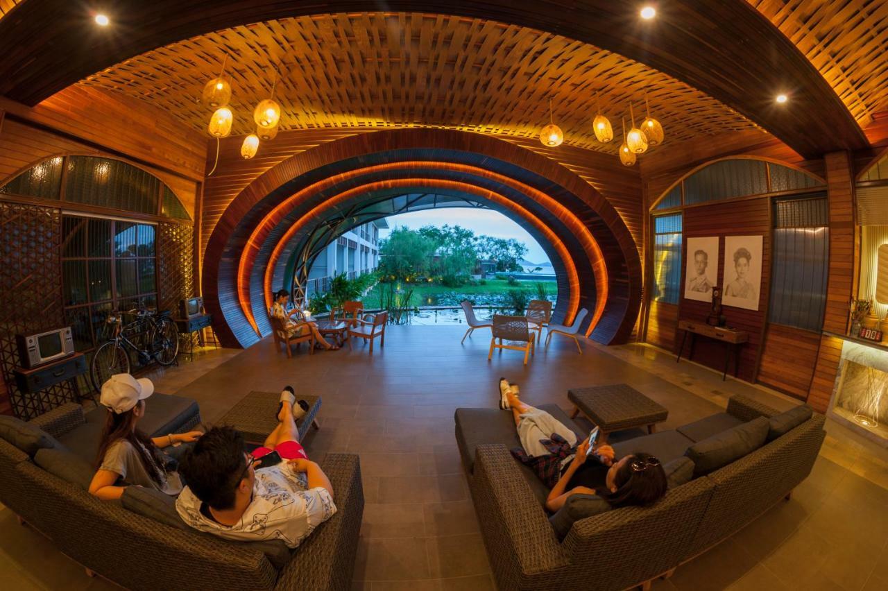 Baan Rim Ao Hotell Chanthaburi Exteriör bild