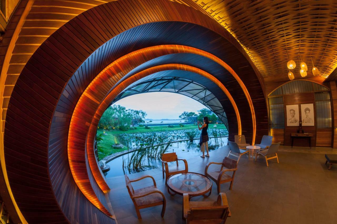 Baan Rim Ao Hotell Chanthaburi Exteriör bild