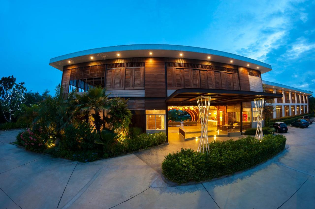 Baan Rim Ao Hotell Chanthaburi Exteriör bild