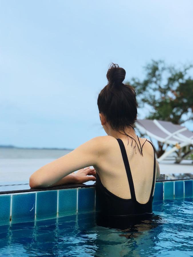 Baan Rim Ao Hotell Chanthaburi Exteriör bild